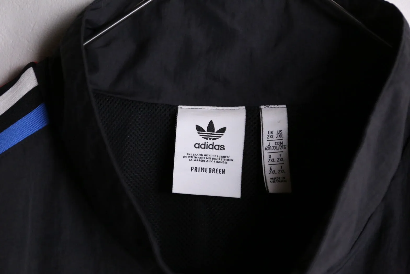 ”adidas“big logo mark black track jacket