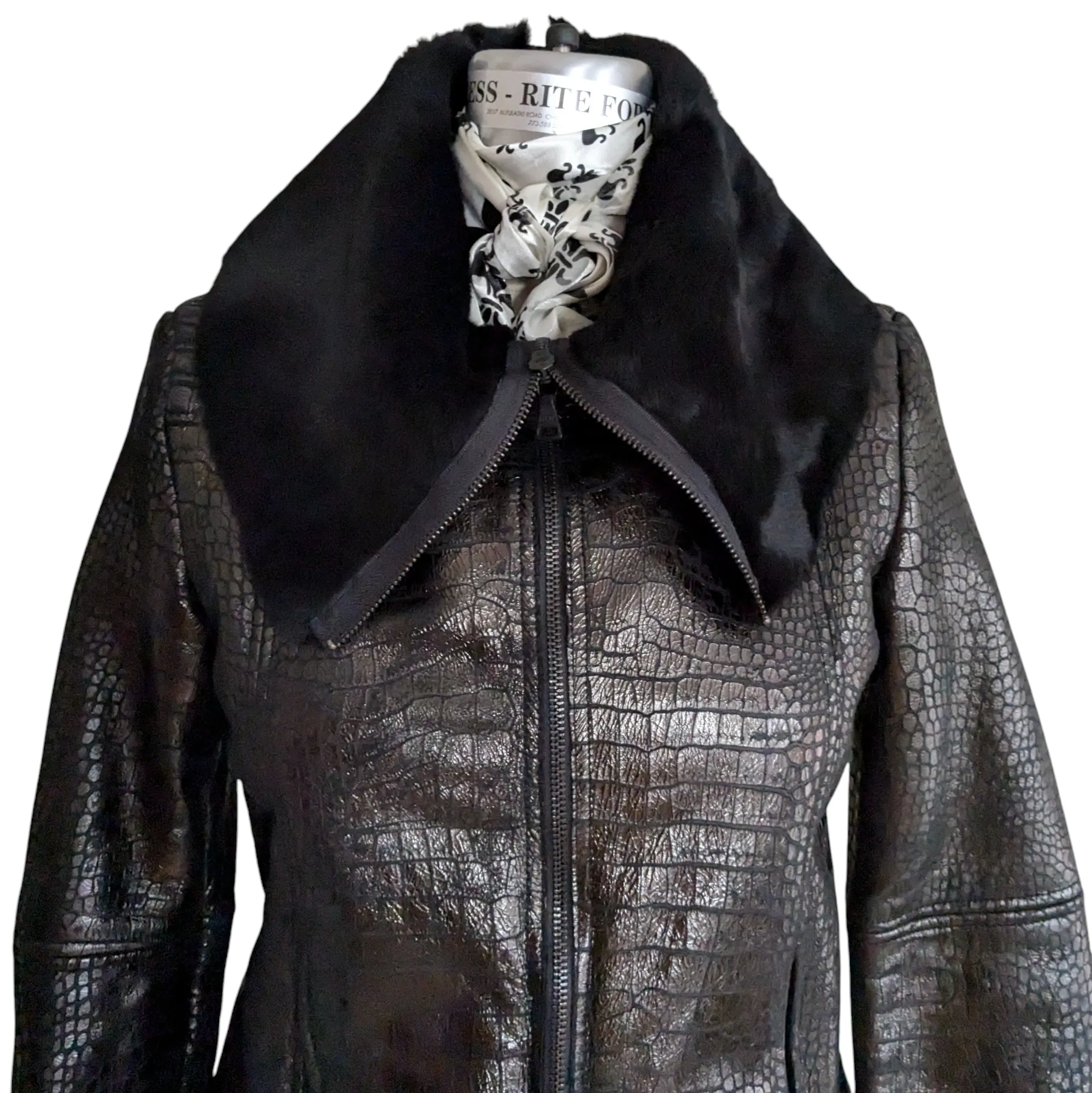 Alice   Olivia Shearling Moto Jacket Size Small