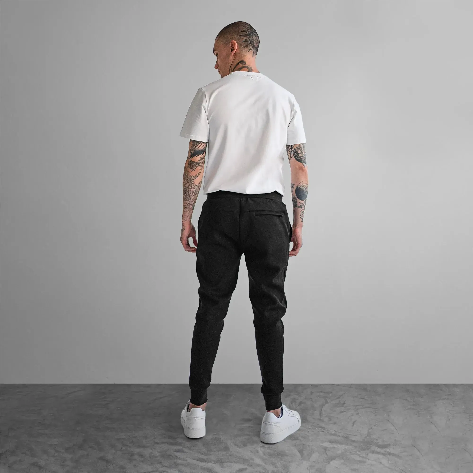 Essential Sweatpants Black