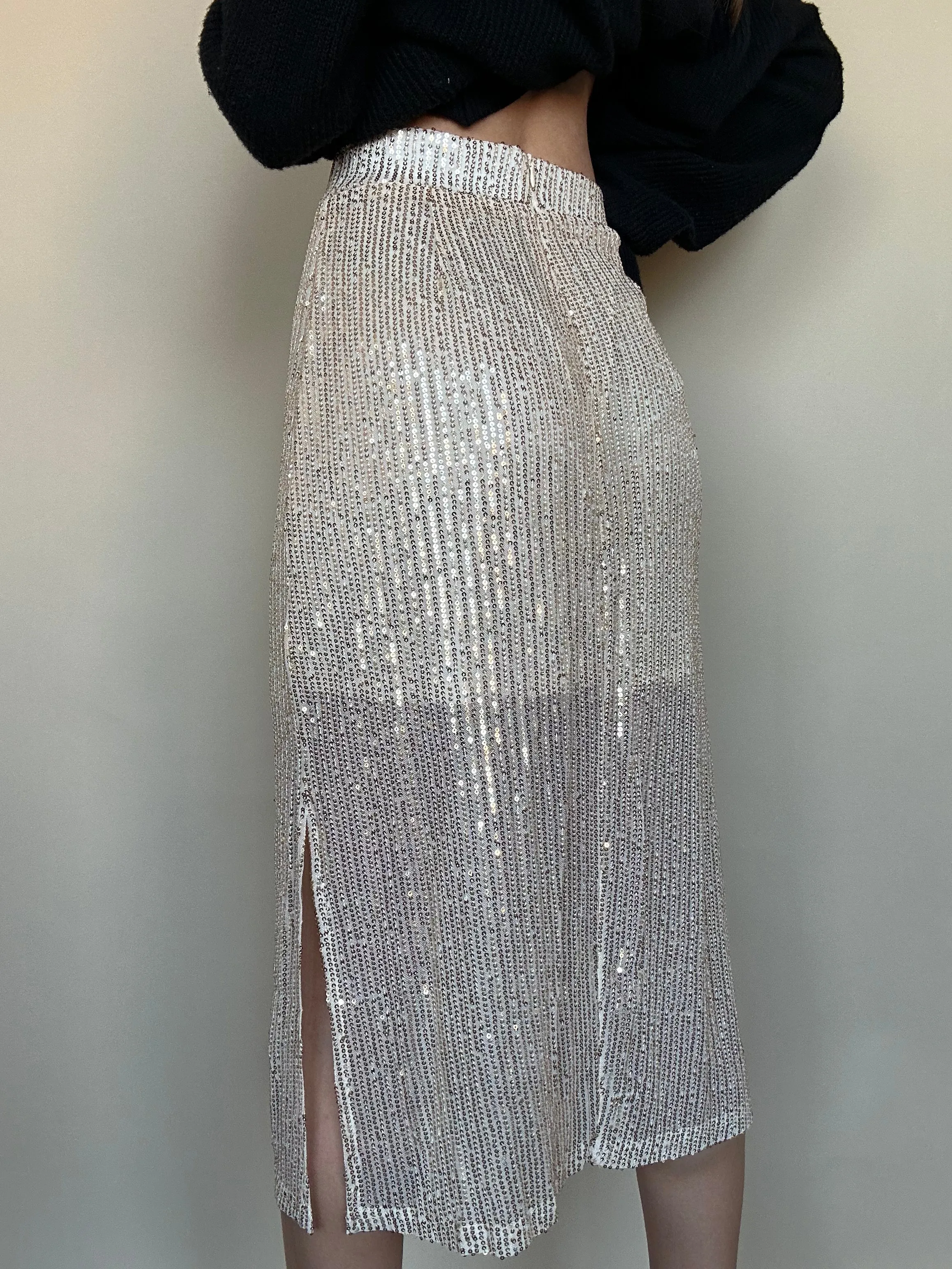 Final Sale  ✨ Champagne Pop Sequin Skirt