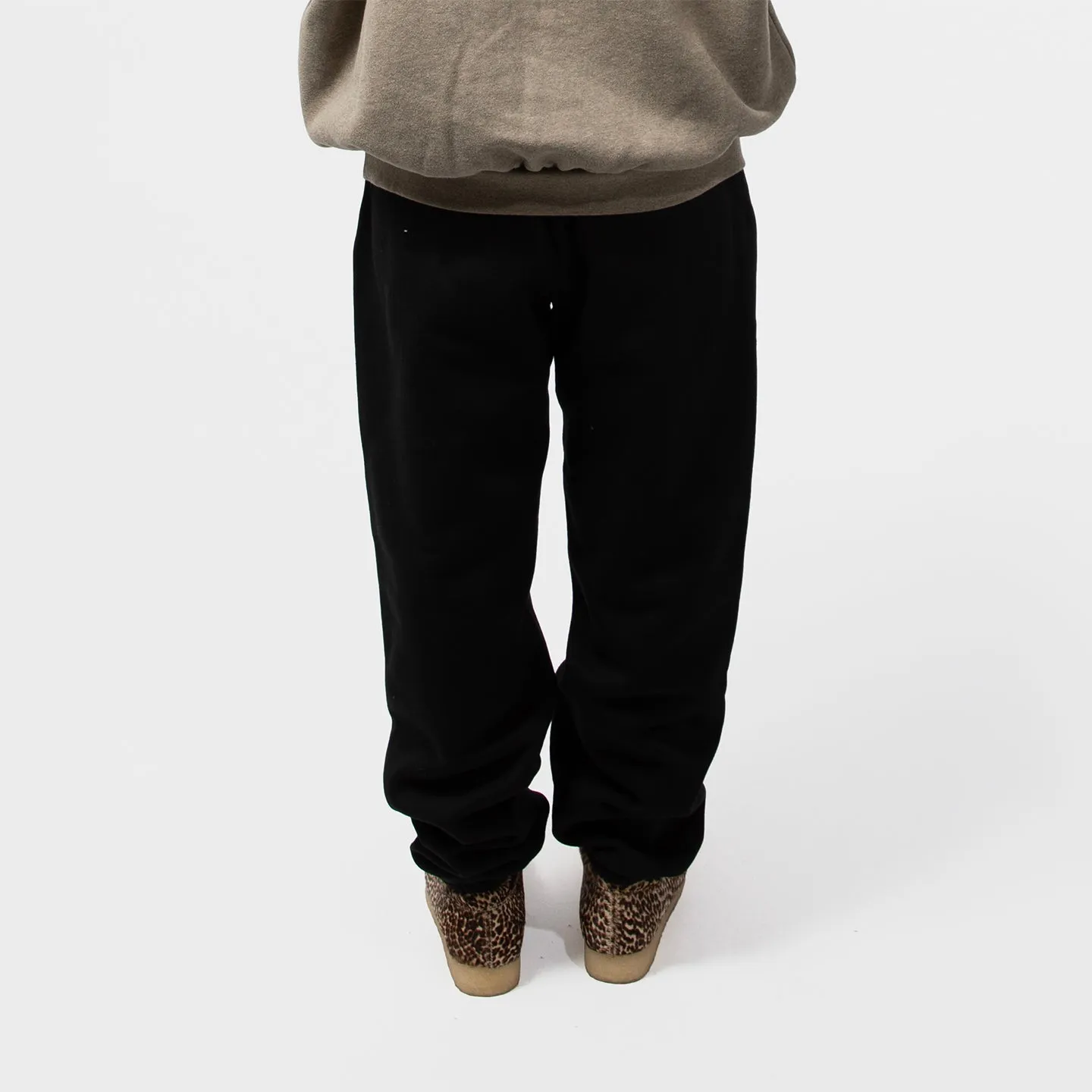 FLEECE ESSENTIAL SWEATPANT