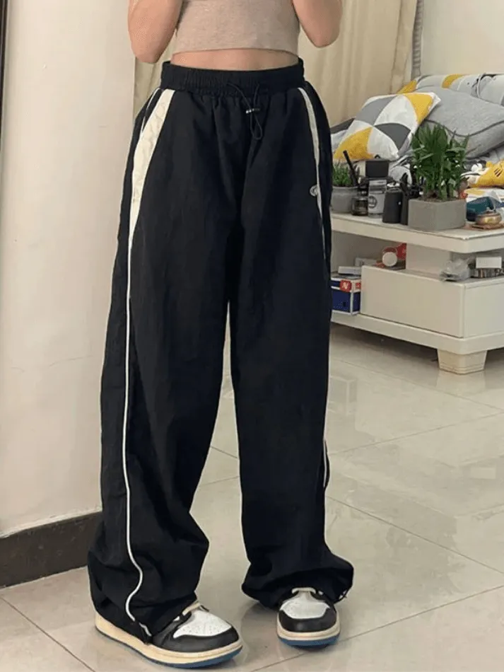 Joskaa Contrast Piping Black Baggy Sweatpants