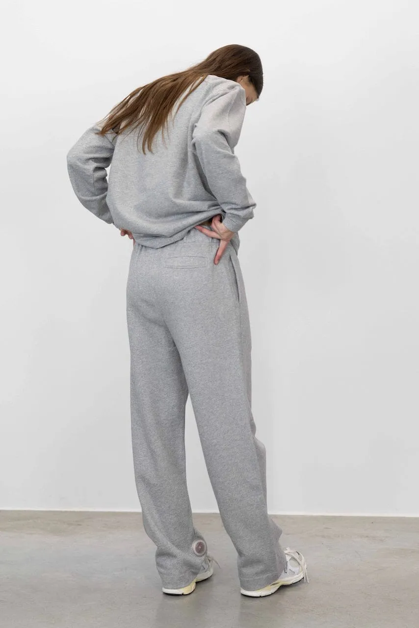 LOOSE FIT SWEATPANTS IN LIGHT GREY