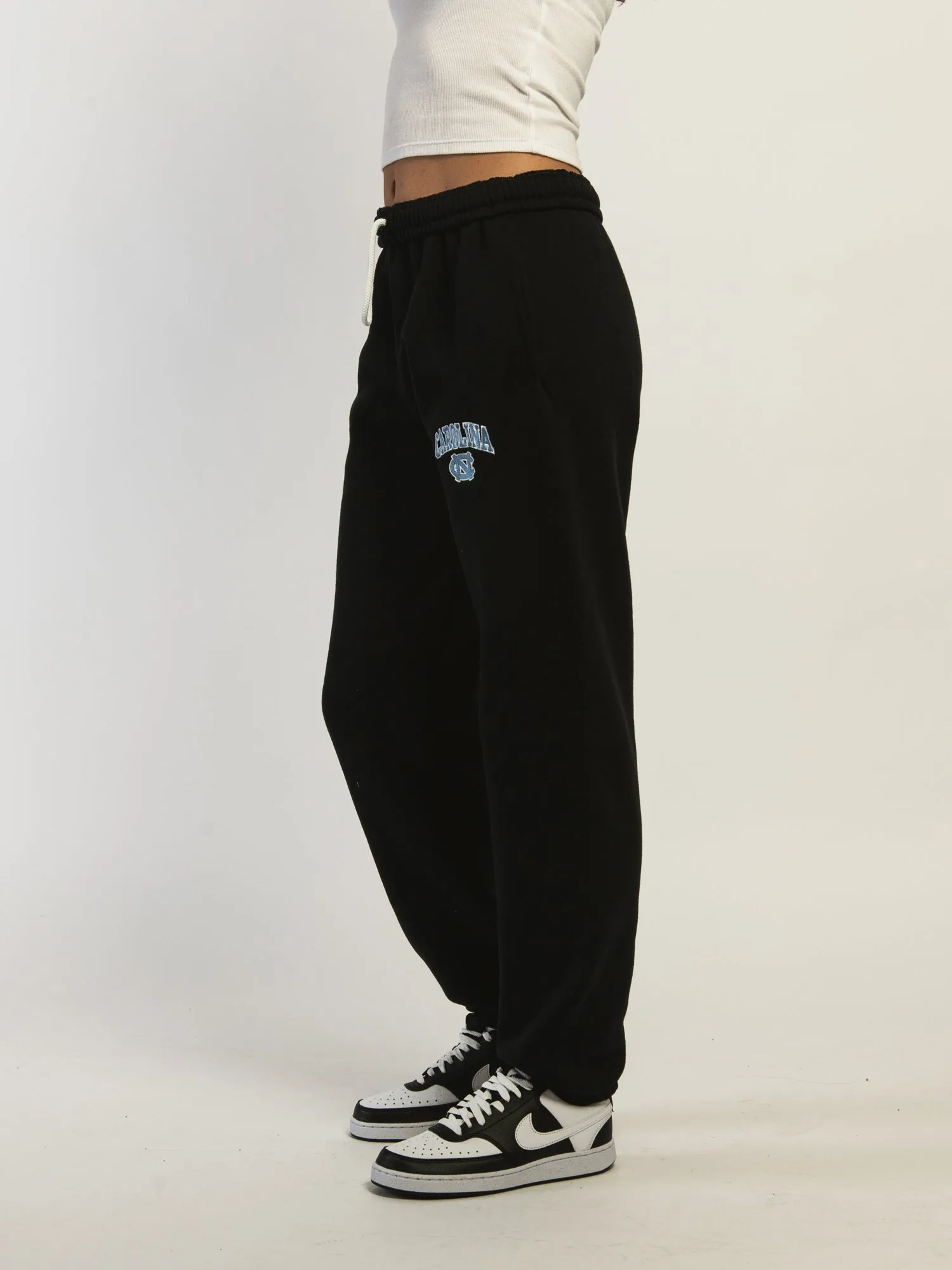 NCAA UNC SWEATPANTS