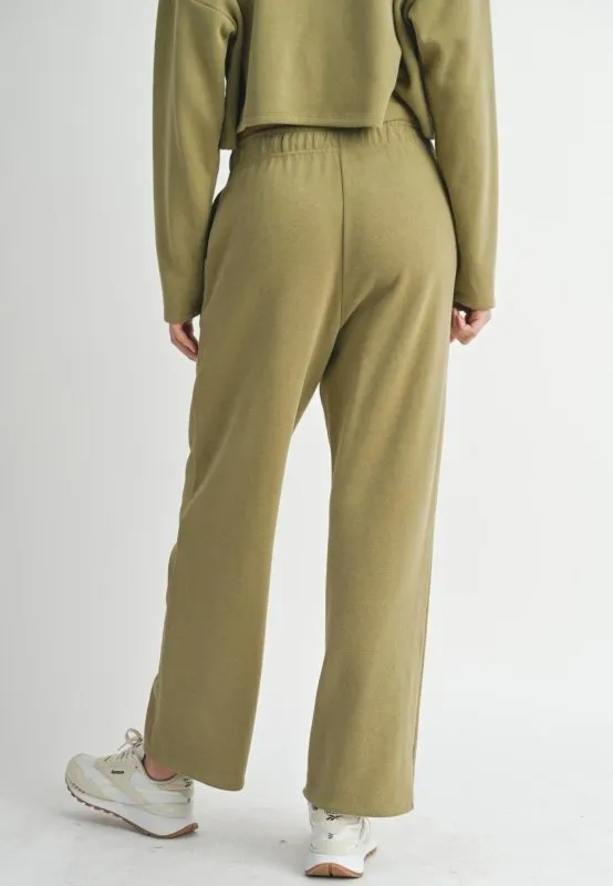 Relaxed Stay Wide Leg Sweatpants