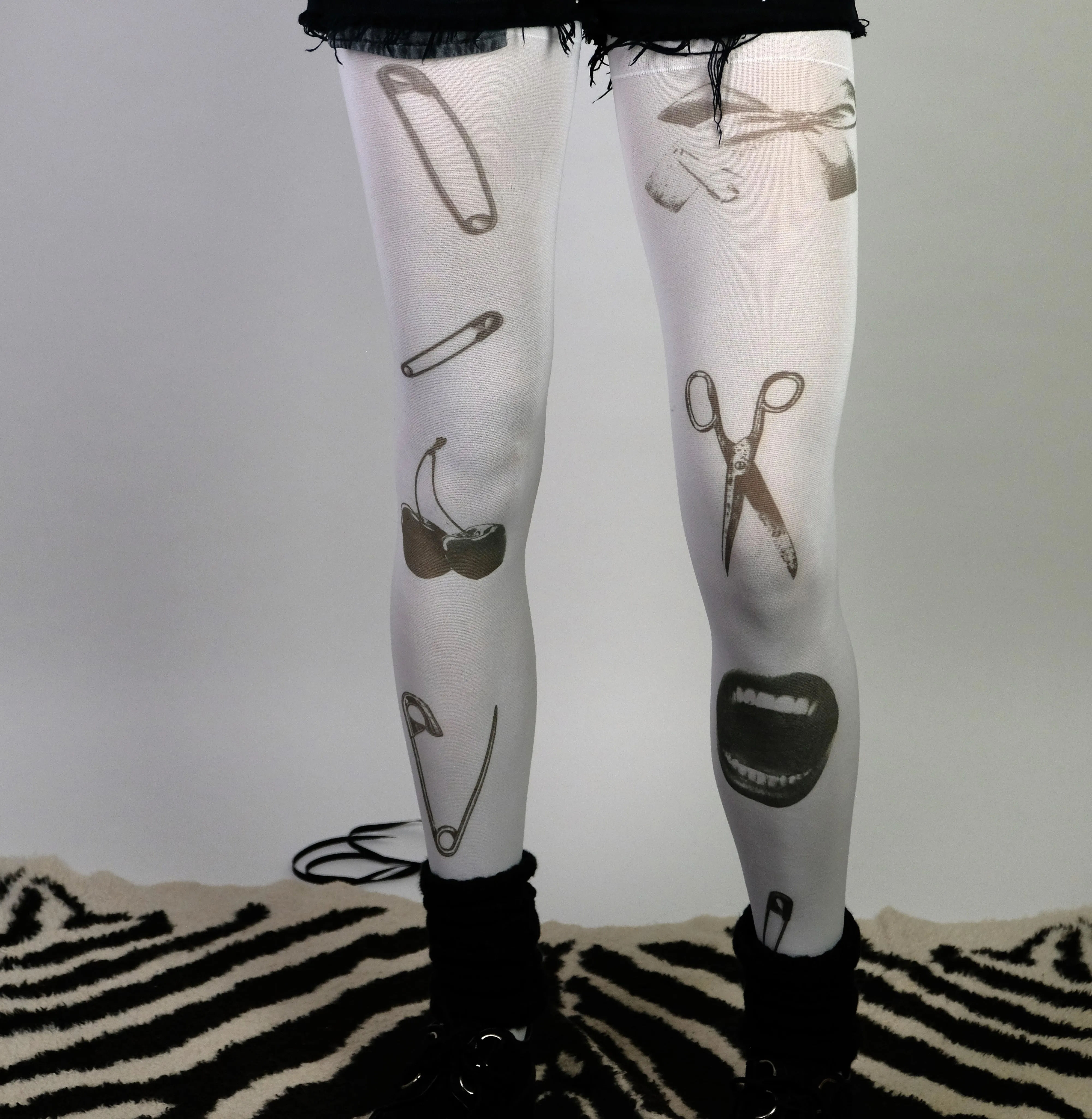 Safety pin tights- S-XL