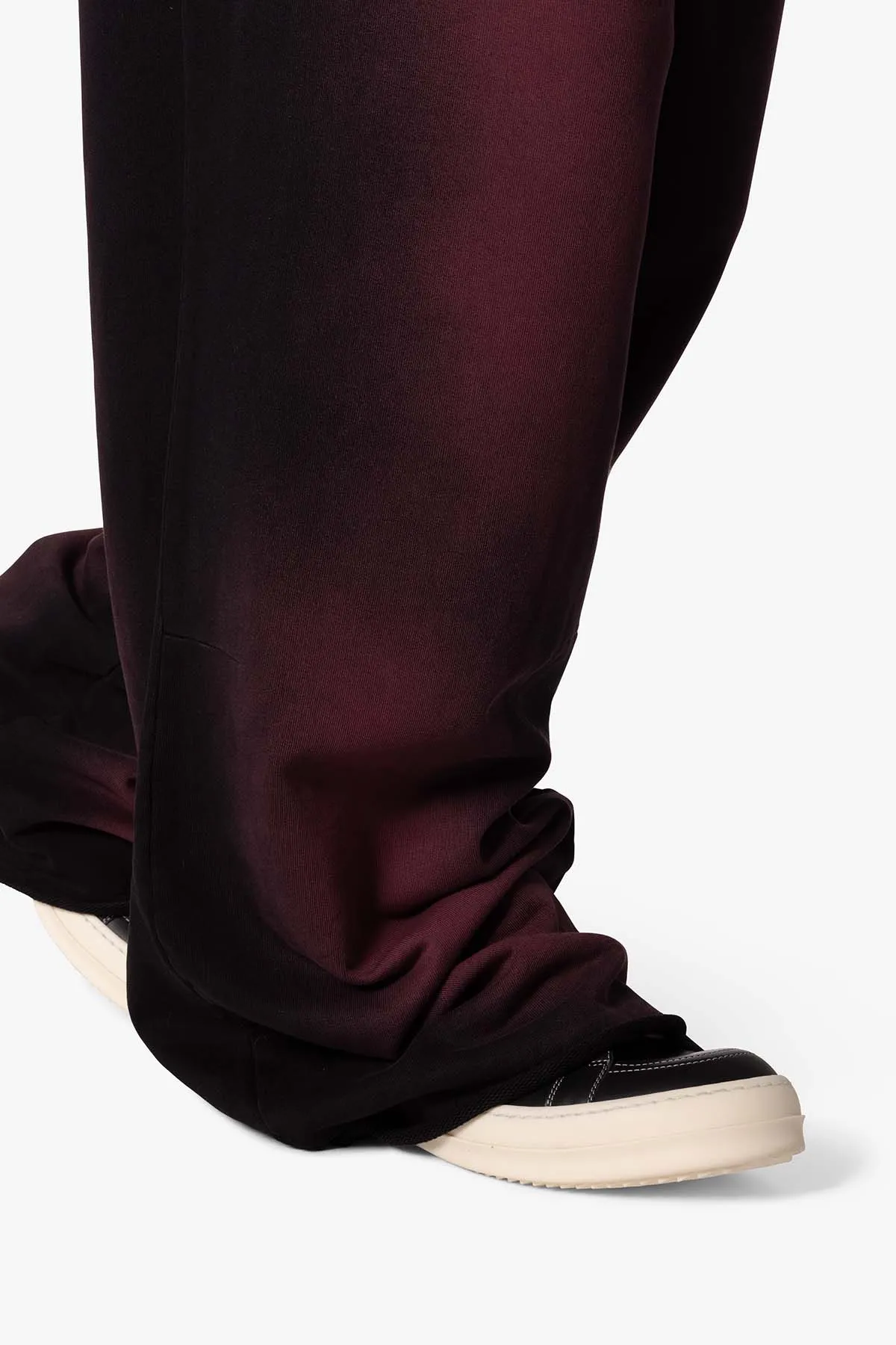 Sprayed Ultra Baggy Sweatpants - Plum