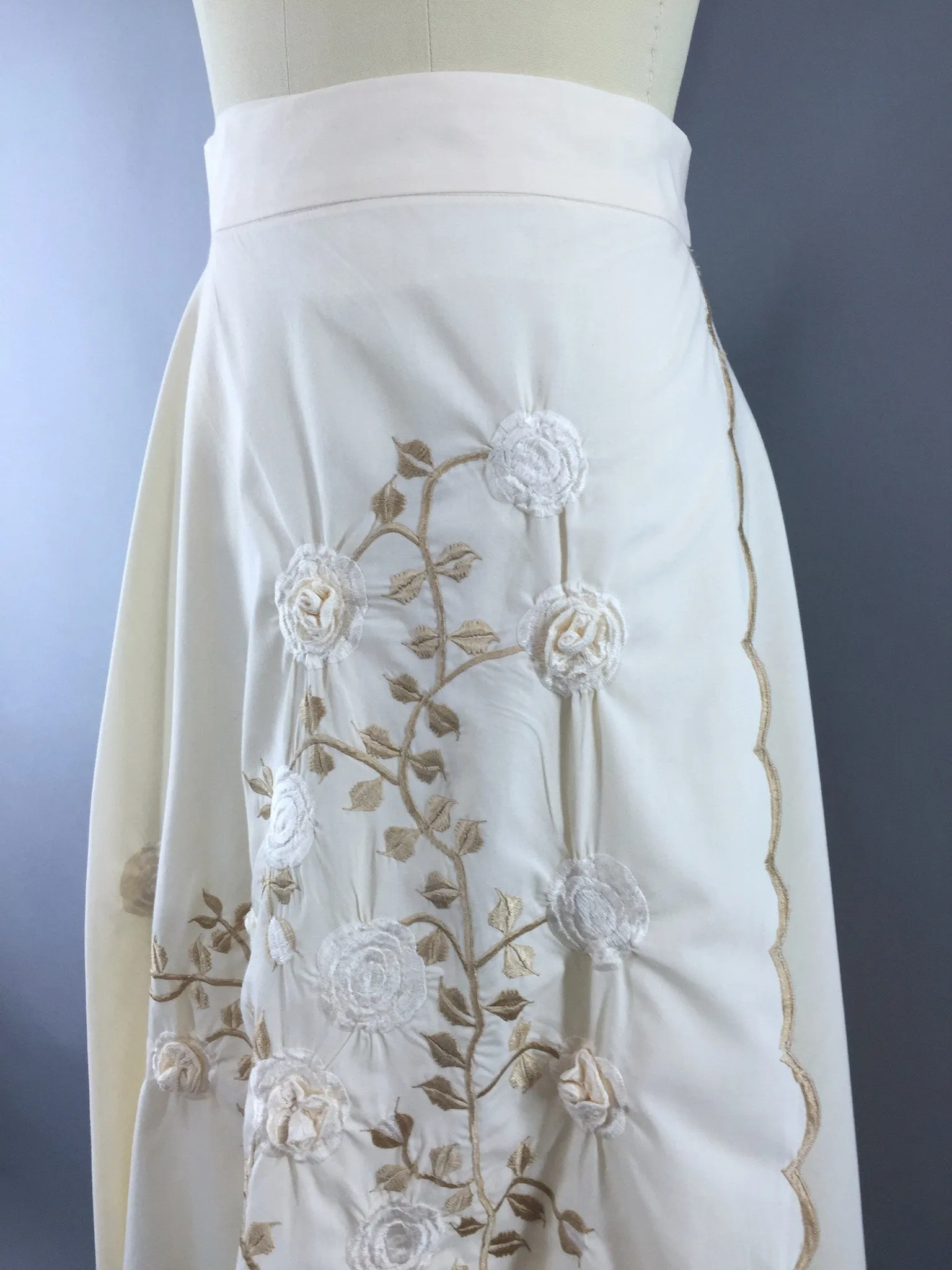 Vintage 1970s Wrap Circle Skirt with Ivory Floral Embroidery